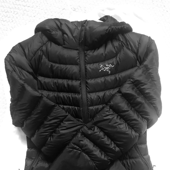 arcteryx puffer jacket